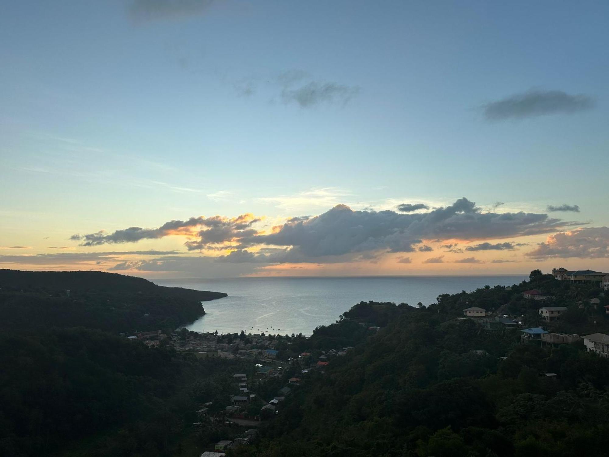 Anse La Raye Belle La Maye Bed And Breakfast Villa المظهر الخارجي الصورة